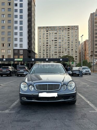Mercedes E 320 4MATIC 2004, 439,000 km - 3.2 l - Bakı