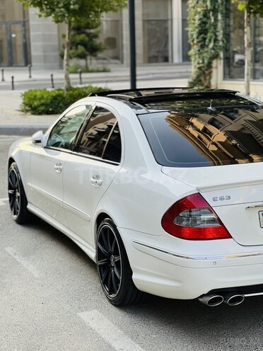Mercedes E 320 2004, 273,000 km - 3.2 l - Bakı