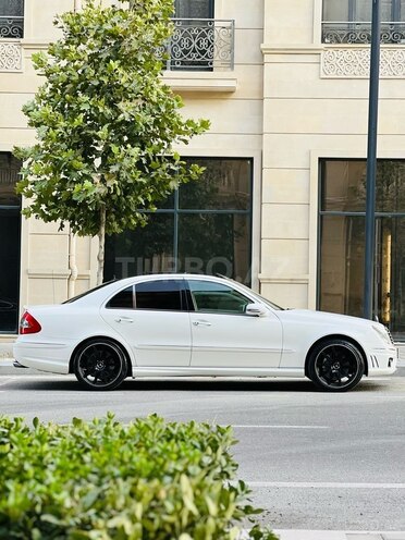 Mercedes E 320 2004, 273,000 km - 3.2 l - Bakı
