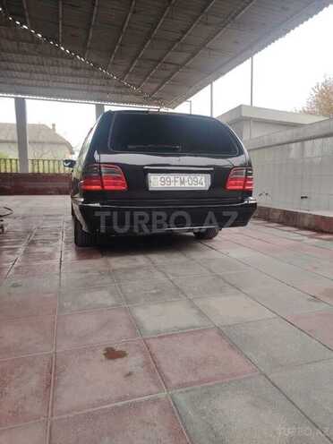 Mercedes E 220 1999, 551,790 km - 2.2 l - Göyçay