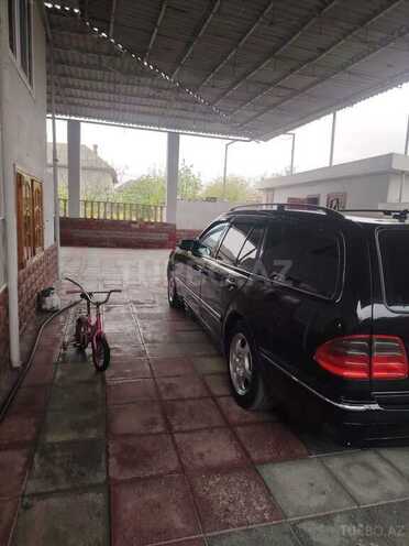Mercedes E 220 1999, 551,790 km - 2.2 l - Göyçay