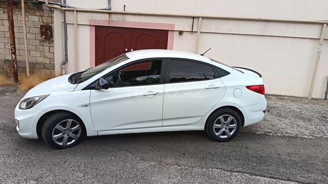 Hyundai Accent 2011, 270,000 km - 1.4 l - Bakı