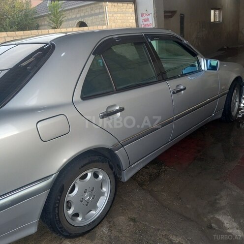 Mercedes C 240 1999, 317,000 km - 2.6 l - Bərdə