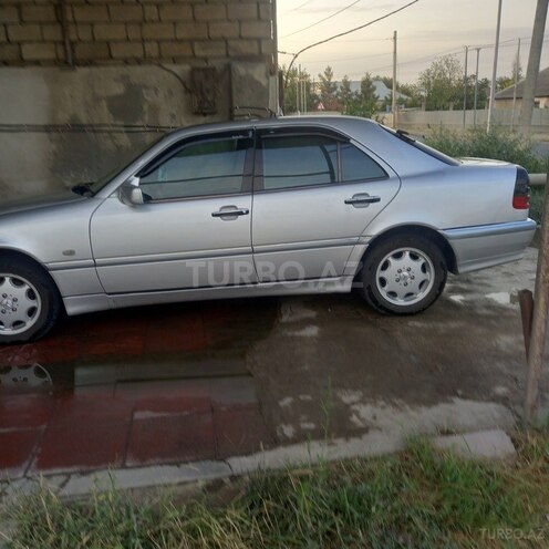Mercedes C 240 1999, 317,000 km - 2.6 l - Bərdə