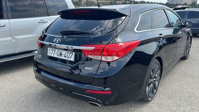 Hyundai i40 2012, 245,000 km - 1.7 l - Şirvan
