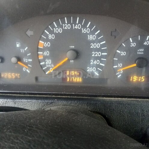 Mercedes C 240 1999, 317,000 km - 2.6 l - Bərdə