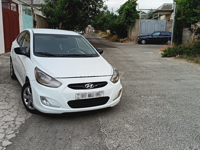 Hyundai Accent 2011, 270,000 km - 1.4 l - Bakı