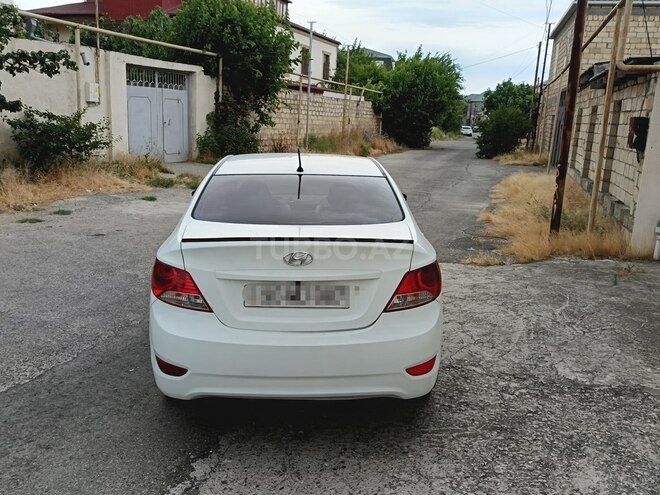 Hyundai Accent 2011, 270,000 km - 1.4 l - Bakı