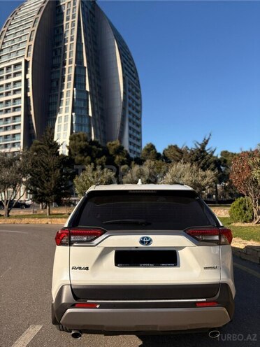 Toyota RAV4 2022, 12,000 km - 2.5 l - Bakı