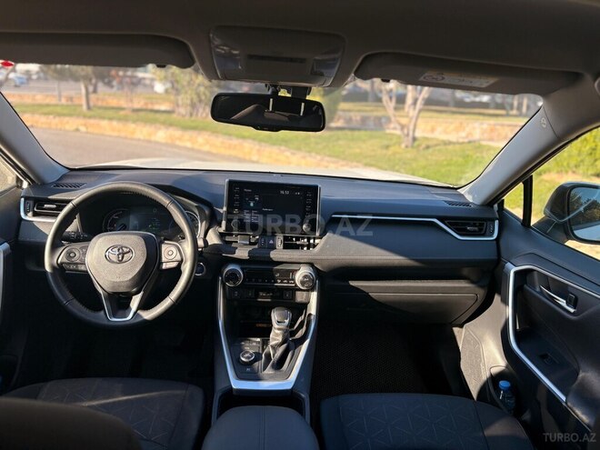 Toyota RAV4 2022, 12,000 km - 2.5 l - Bakı