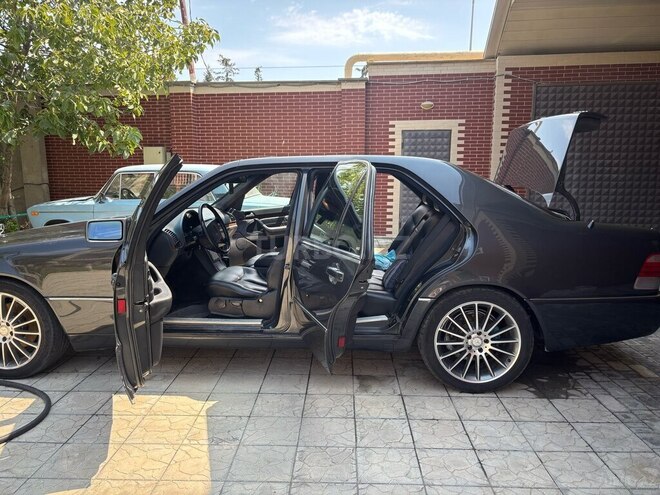 Mercedes S 320 1993, 264,000 km - 3.2 l - Bakı
