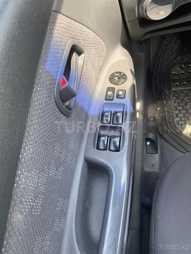 Kia Rio 2006, 225,000 km - 1.4 l - Gəncə