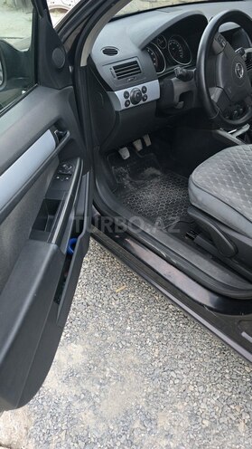 Opel Astra 2005, 251,000 km - 1.4 l - Bakı