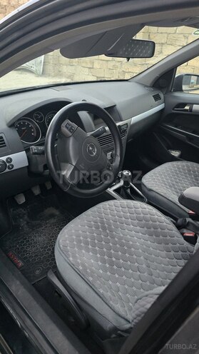 Opel Astra 2005, 251,000 km - 1.4 l - Bakı
