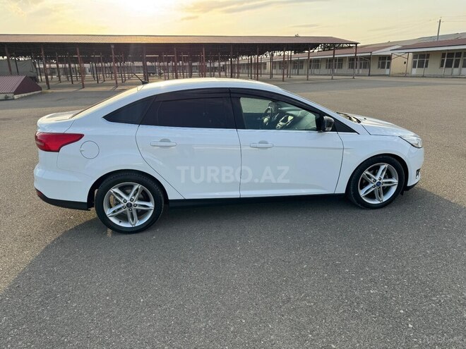Ford Focus 2015, 129,129 km - 1.5 l - Göyçay