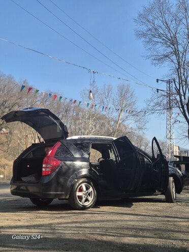 Kia  2007, 398,000 km - 1.6 l - Astara