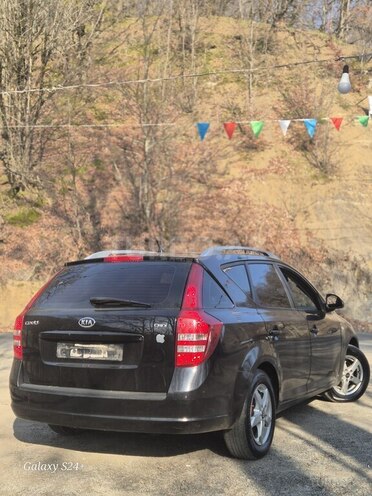 Kia  2007, 398,000 km - 1.6 l - Astara