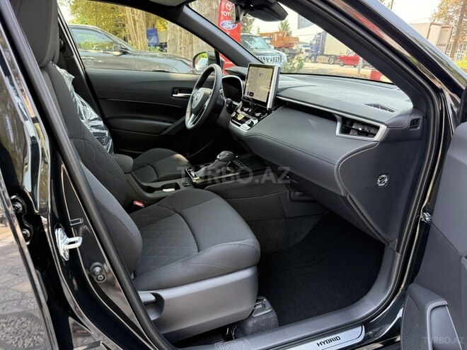 Toyota Corolla Cross 2025, 0 km - 2.0 л - Lənkəran