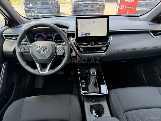 Toyota Corolla Cross 2025, 0 km - 2.0 л - Lənkəran