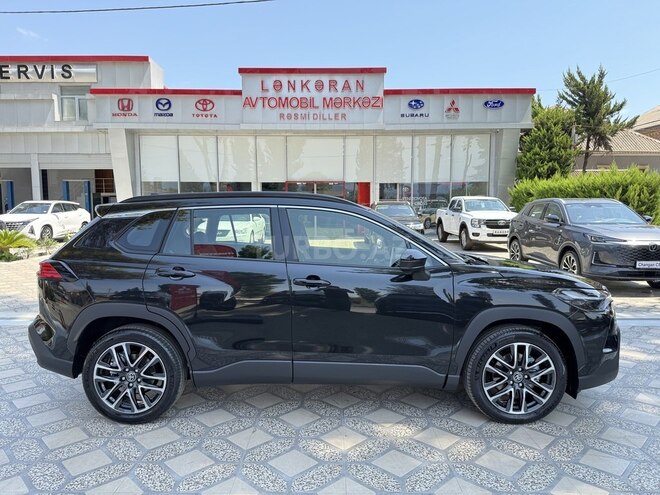 Toyota Corolla Cross 2025, 0 km - 2.0 л - Lənkəran