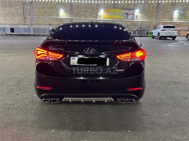Hyundai Elantra 2015, 140,000 km - 1.8 л - Bakı