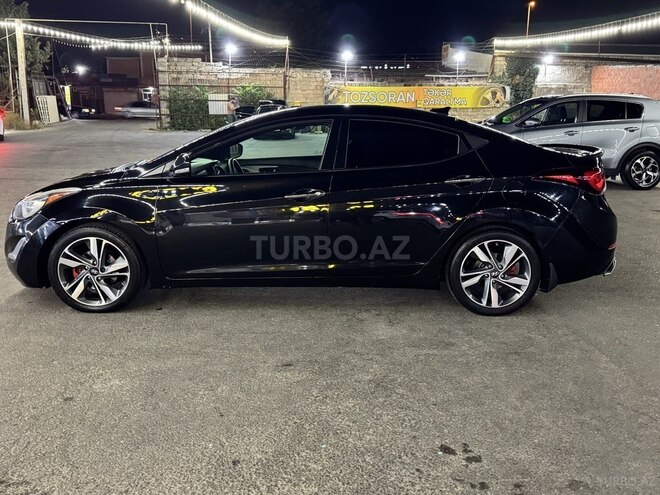 Hyundai Elantra 2015, 140,000 km - 1.8 л - Bakı