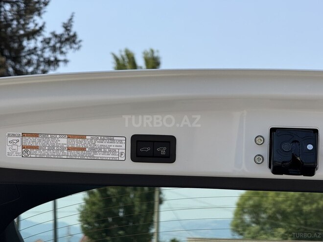 Toyota Corolla Cross 2025, 0 km - 2.0 л - Lənkəran