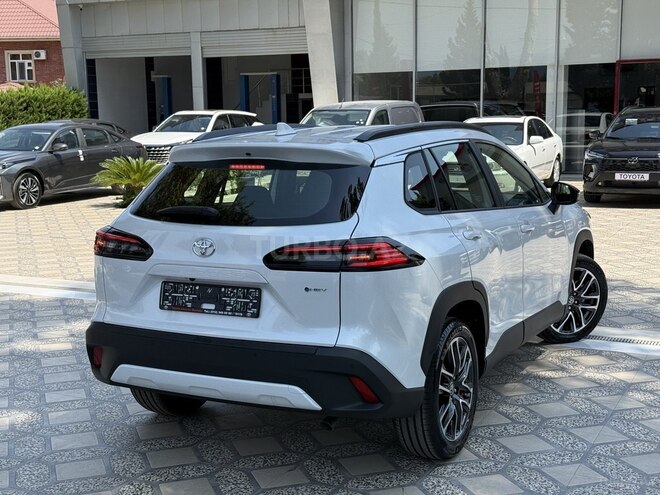 Toyota Corolla Cross 2025, 0 km - 2.0 л - Lənkəran