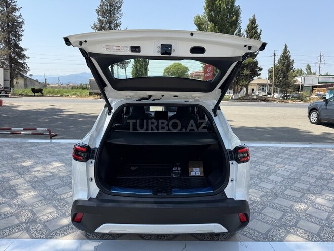 Toyota Corolla Cross 2025, 0 km - 2.0 л - Lənkəran