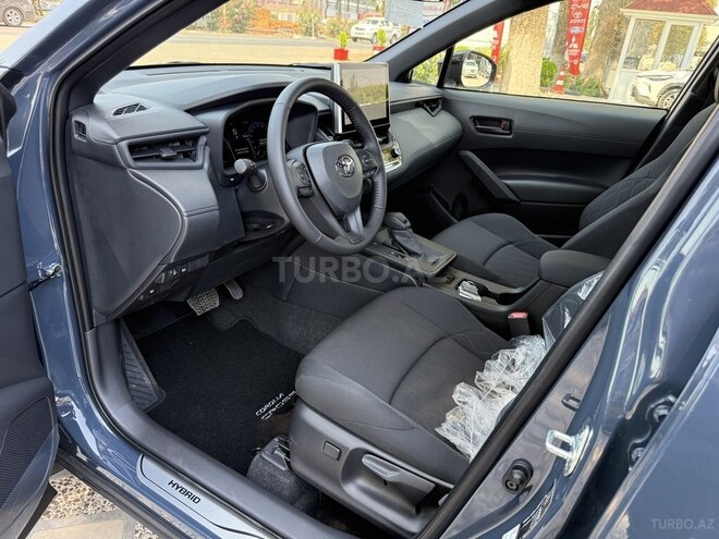 Toyota Corolla Cross 2025, 0 km - 2.0 l - Lənkəran