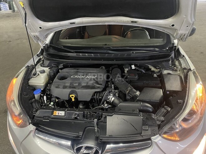 Hyundai Avante 2014, 178,000 km - 1.6 л - Bakı