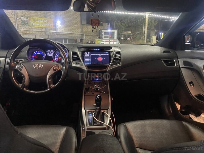 Hyundai Avante 2014, 178,000 km - 1.6 л - Bakı