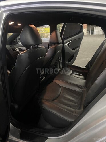 Hyundai Avante 2014, 178,000 km - 1.6 л - Bakı