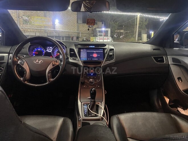 Hyundai Avante 2014, 178,000 km - 1.6 л - Bakı