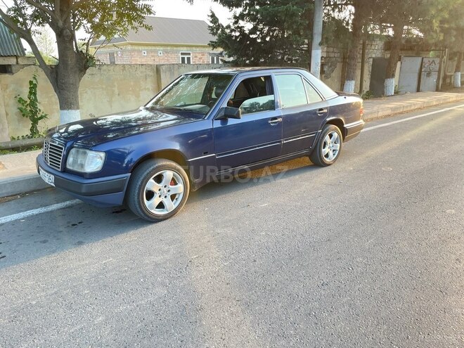 Mercedes E 250 1995, 550,000 km - 2.5 l - Sabirabad