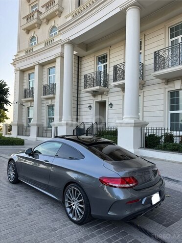 Mercedes C 300 2017, 96,000 km - 2.0 л - Bakı