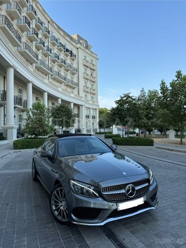 Mercedes C 300 2017, 96,000 km - 2.0 л - Bakı