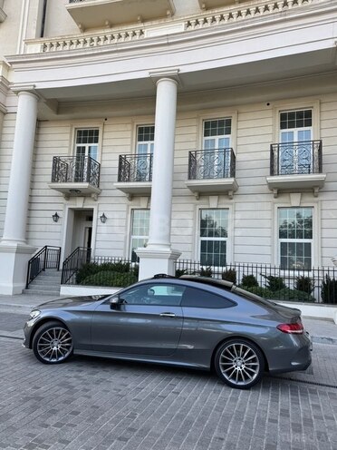 Mercedes C 300 2017, 96,000 km - 2.0 л - Bakı