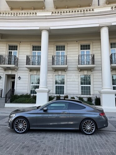 Mercedes C 300 2017, 96,000 km - 2.0 л - Bakı