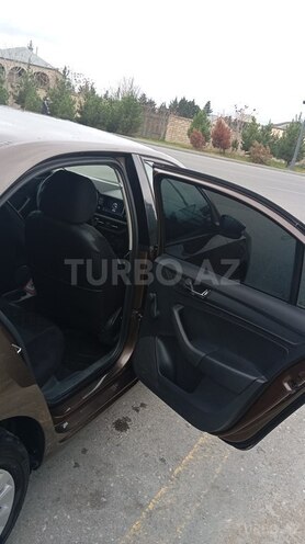 Skoda Rapid 2021, 260,000 km - 1.6 l - Bakı