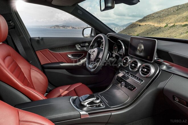 Mercedes C 300 2018, 82,000 km - 2.0 l - Bakı