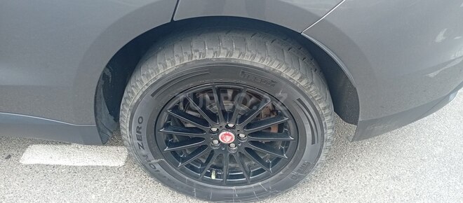 Jaguar F-Pace 2018, 199,293 km - 2.0 l - Xırdalan