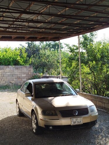 Volkswagen Passat 2001, 252,000 km - 1.8 l - Bakı