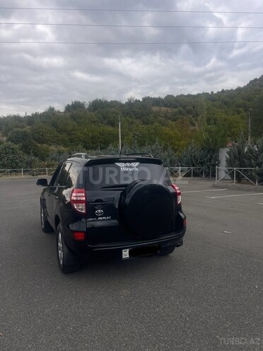 Toyota RAV4 2011, 259,000 km - 2.0 l - Şəki