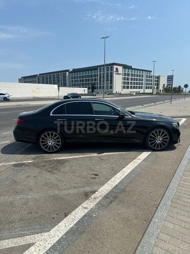 Mercedes E 200 d 2017, 173,000 km - 2.0 l - Bakı