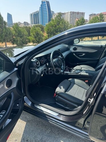 Mercedes E 200 d 2017, 173,000 km - 2.0 l - Bakı