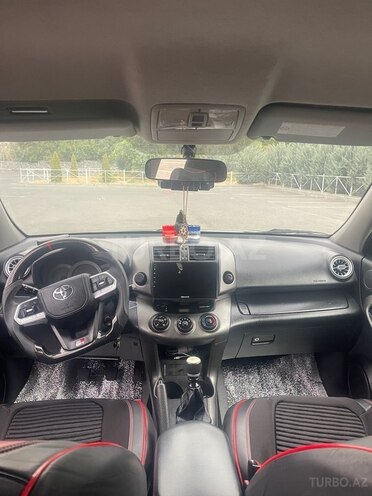 Toyota RAV4 2011, 259,000 km - 2.0 l - Şəki