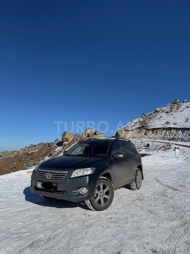 Toyota RAV4 2011, 259,000 km - 2.0 l - Şəki