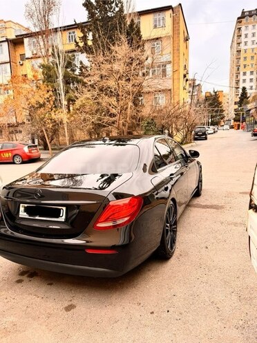 Mercedes E 200 d 2016, 311,333 km - 2.0 л - Bakı
