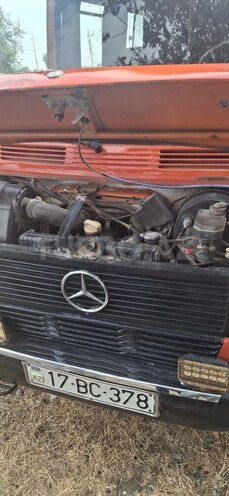 Mercedes 208 D 1994, 121,113 km - 2.9 л - Şabran